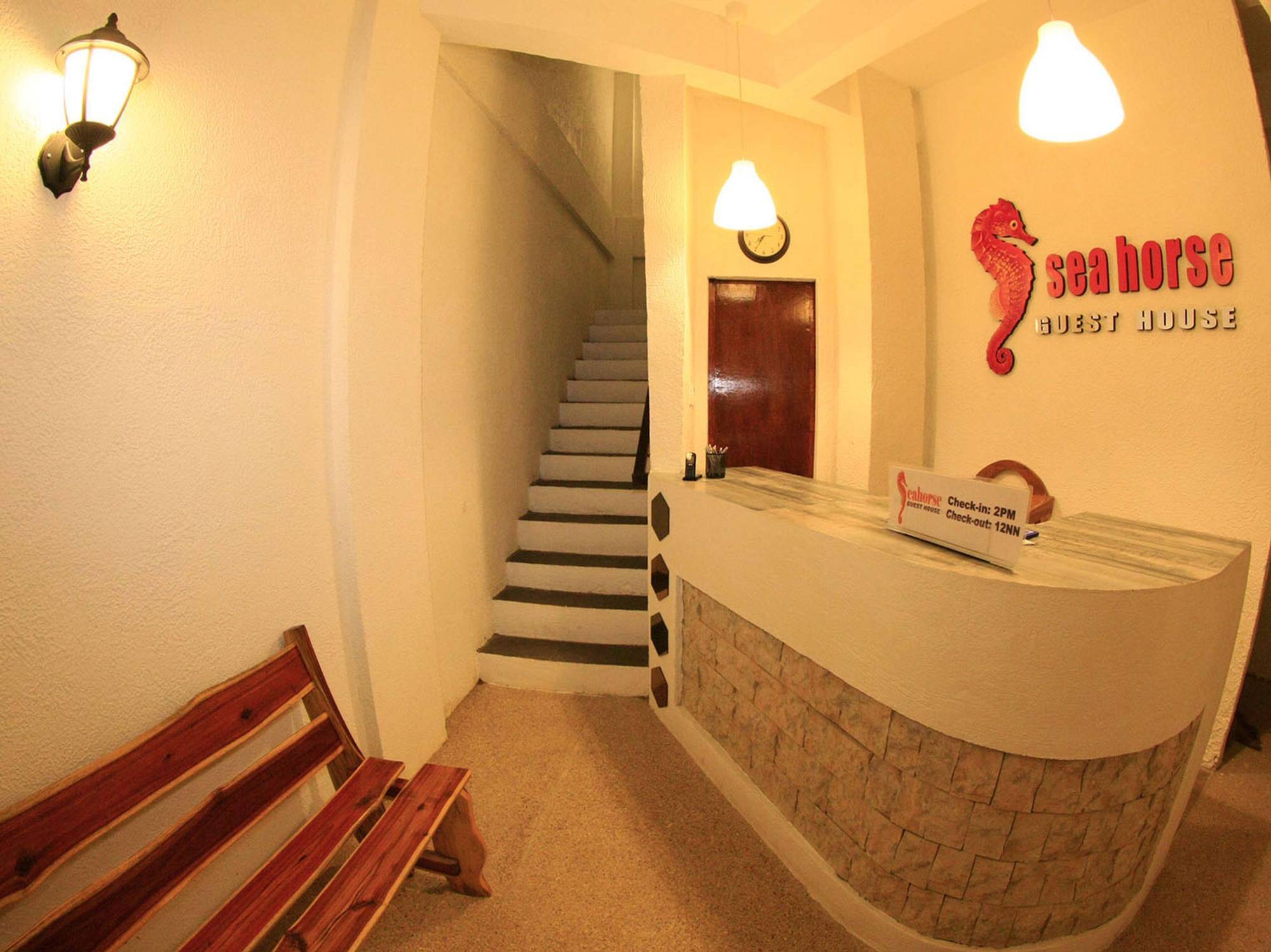 Sea Horse Guest House Coron Eksteriør bilde